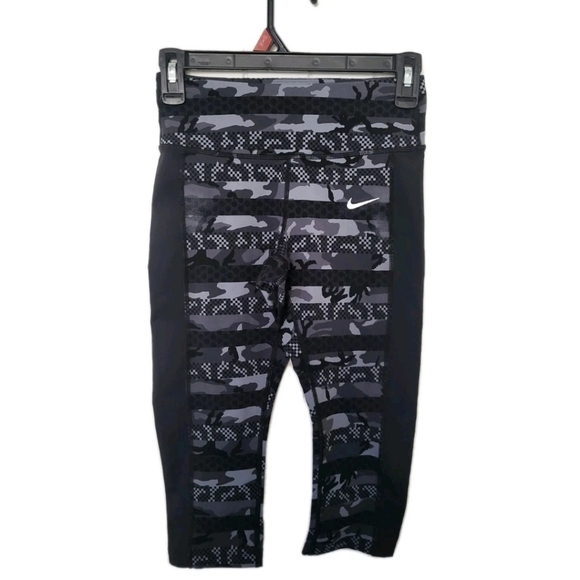 Nike Women's Dri-Fit Epic Lux Printed Running Capris 686032 -  Size XS -Pants - Picture 1 of 11